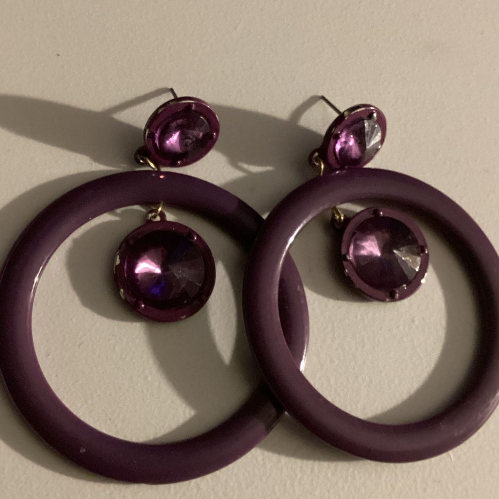 Elegant Purple Hoop Earrings - Picture 3 of 4